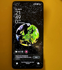 Xiaomi 5G Smartphone Schwarz mit 108MP Kamera, klassisches Candy-Bar-Design