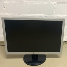 LG Flatron W2242T-DF 22 Zoll LCD TFT Monitor Schwarz/Silber W2242T-DFT