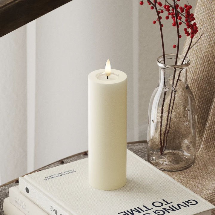 LED-Blockkerzen Ø 5 x 15 cm Creme