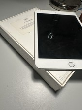 Apple iPad mini 4 128GB, WLAN, 20,07 cm, (7,9 Zoll) - Silber