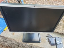 HP Monitor Full HD mit DisplayPort Anschluss
