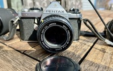 Pentax Spiegelreflex-Kamera mit Wechselobjektiven