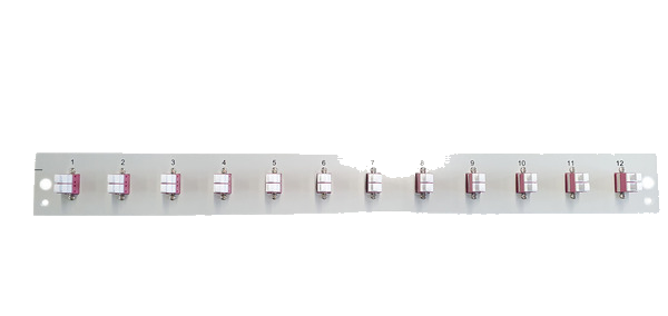 Bestückte Frontblende mit 12 x LC Duplex, Kupplung OM4, schwarz
