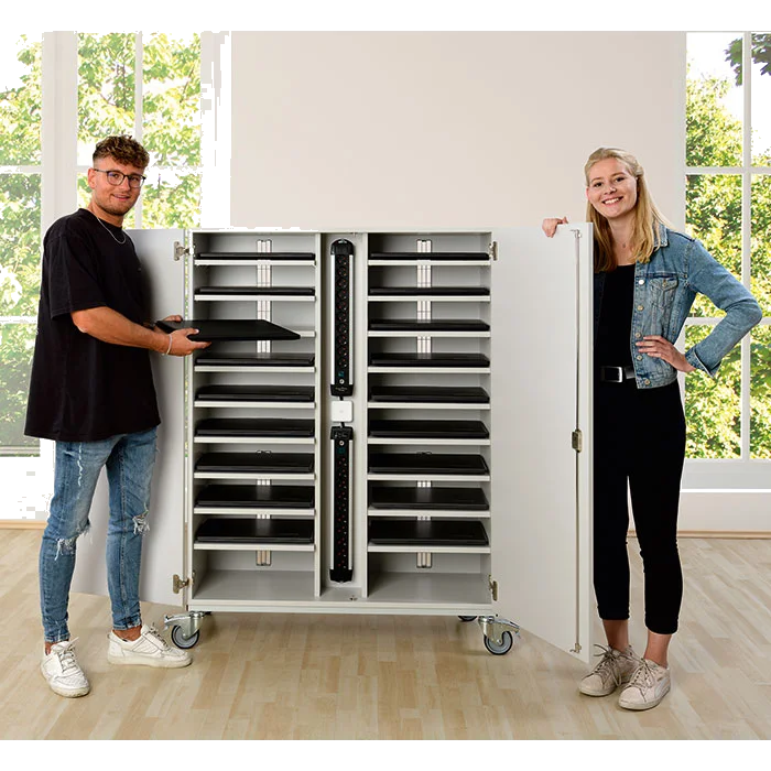 Notebook-Schrank, Größe L mit 18 Einlegeböden – Ausreichend für 20 Geräte