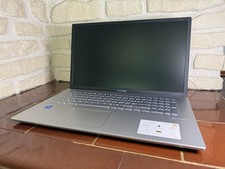 ASUS VivoBook 17,3" – Intel Core i5 | 8 GB RAM | Full HD | Ohne Festplatte