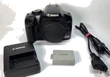 Canon EOS 450D 12.2 MP SLR-Digitalkamera nur Gehäuse/Body, mit 17430 Auslösungen