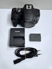 Canon EOS 2000D 24.1 MP Digitale SLR Kamera / Body Schwarz nur 26582 Auslösungen