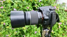 ISony Alpha 58 DSLR-Kamera 17 MP mit Sony DT 55-200 mm SAM F/4-5.6 Objektiv