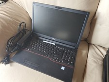 Fujitsu LIFEBOOK E556 i5-6300U 16 GB RAM 240 GB SSD Win 11 Pro 15,6" Laptop